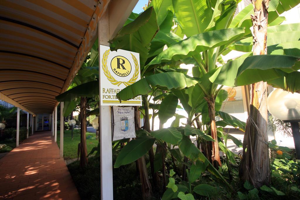 Raffaelli Park Hotel Forte dei Marmi Kültér fotó